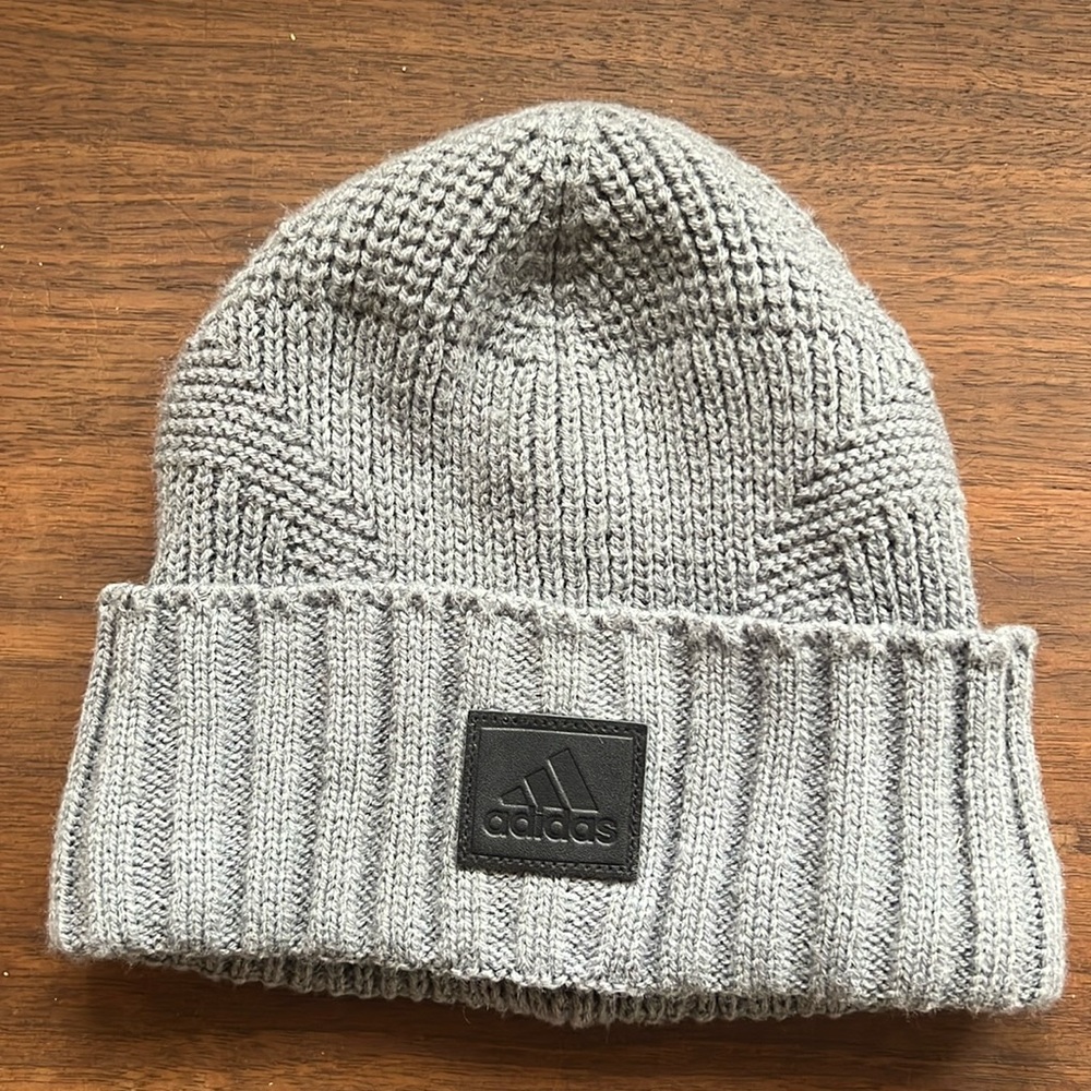 Kids Adidas winter hat OSFM.